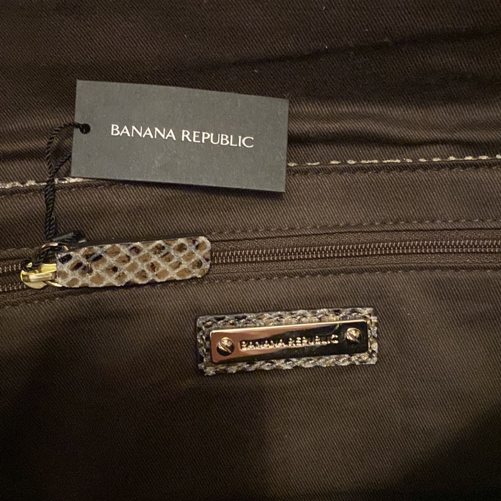 Banana republic python clutch - Picture 3 of 5